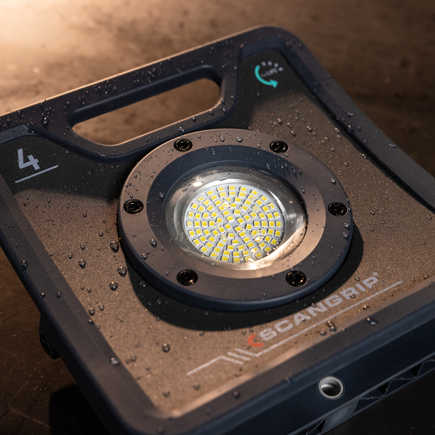 SCANGRIP NOVA 4 "For Life"