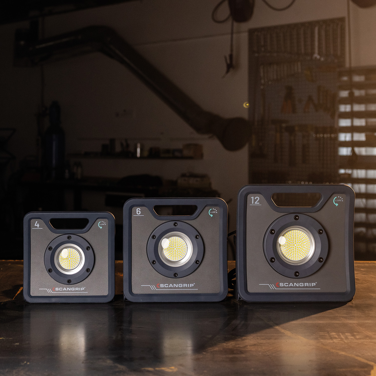 SCANGRIP NOVA 12 "For Life"